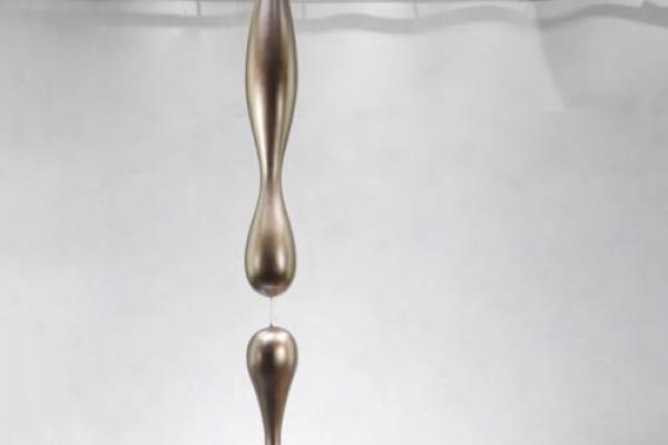 水滴石穿打一个生肖(水滴石穿打一生肖是什么动物)