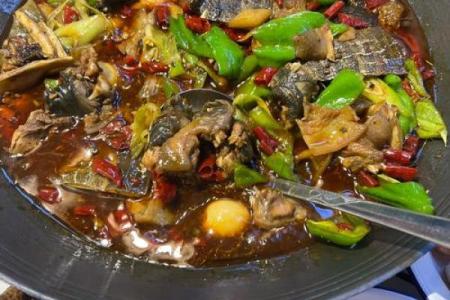 男人梦到抓甲鱼好不好