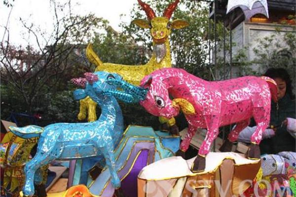 眼花缭乱是什么生肖的意思(眼花缭乱打一数字是几)