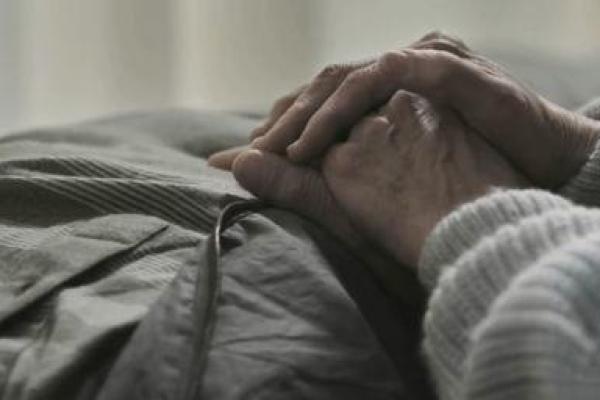 梦见死去的老人