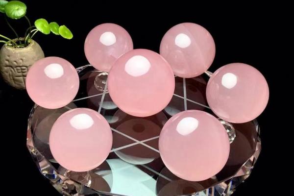 水晶的风水作用与功效有益身心健康 水晶的风水作用与功效有益身心健康