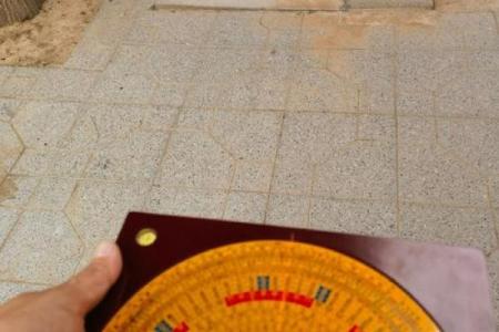 风水利用磁偏角与地图可以准确定向