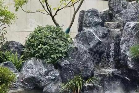 假山墓地风水