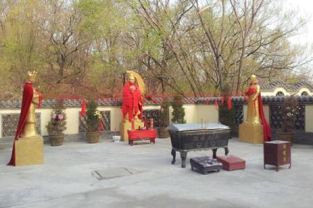 月老祠堂在哪里,泰山顶上的月老庙