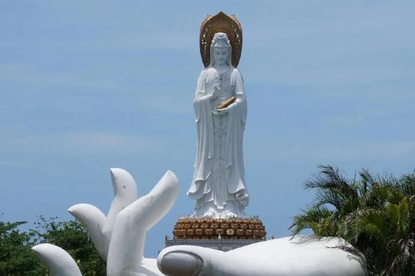 南海观音菩萨 南海观音菩萨是什么 南海观音菩萨 南海观音菩萨是什么