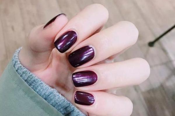 12星座适合什么样的指甲油颜色 12星座适合什么样的指甲油颜色