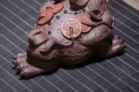 风水如何摆放金蟾可招财