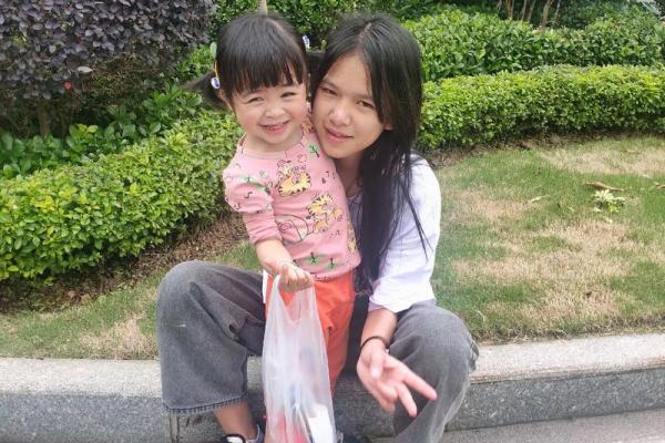 算命先生祝我拿下妈妈