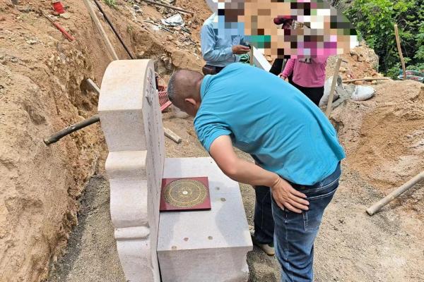 祖坟立碑风水注意事项及其原则 祖坟立碑风水注意事项及其原则