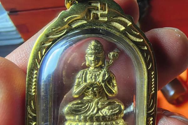 揭男戴观音女戴佛的真正原因 揭男戴观音女戴佛的真正原因