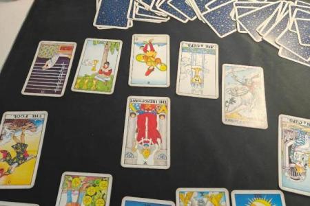 塔罗测试四月你和另一半感情如何？