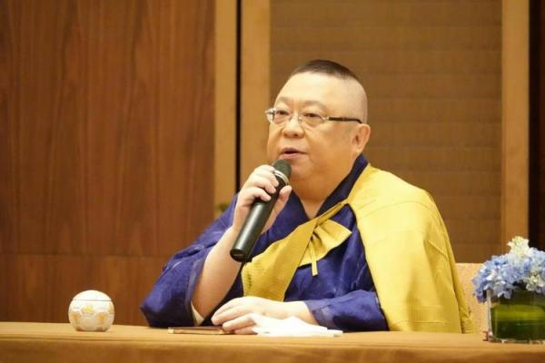 李居明算命视频 李居明算命视频