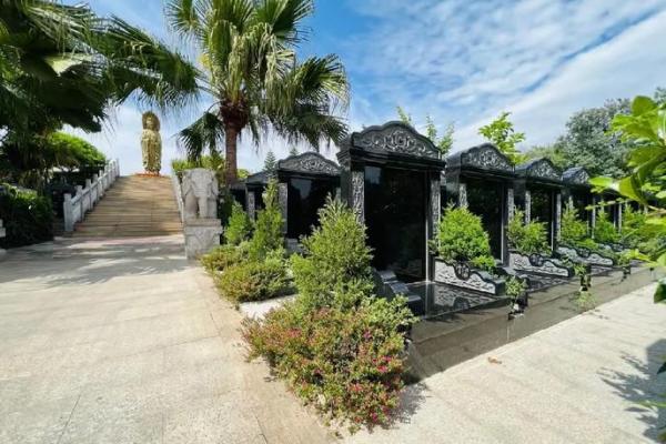 人丁兴旺的风水墓地 人丁兴旺的风水墓地