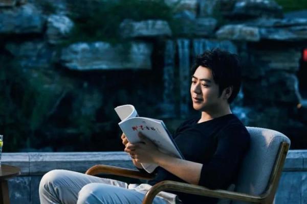 揭秘钢琴巨匠郎朗命理八字,让你看到他惊人的命运! 揭秘钢琴巨匠郎朗命理八字,让你看到他惊人的命运!