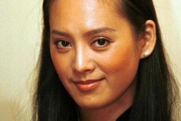 宁静八字奶 宁静八字奶