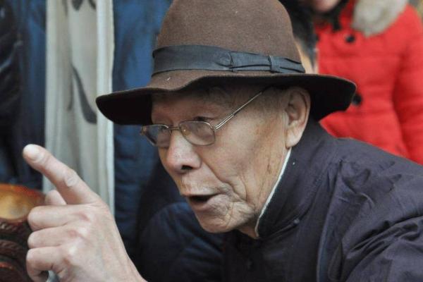 有谁知道宝应贸易城算命的地址