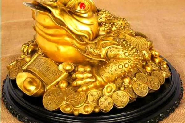 旺财风水摆件：蟾蜍的摆放有何讲究？