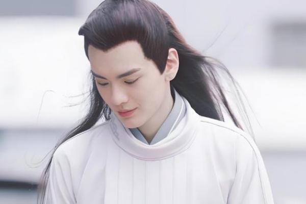 分析倒八字眉的男人命运