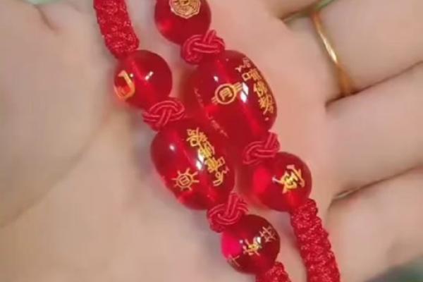 2025年属猪的怎么化解太岁_2025年属猪的怎么化解太岁陪戴什么饰品