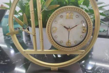 办公室钟表摆放风水挂哪里更好