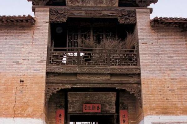 余氏三郡侯祖坟风水