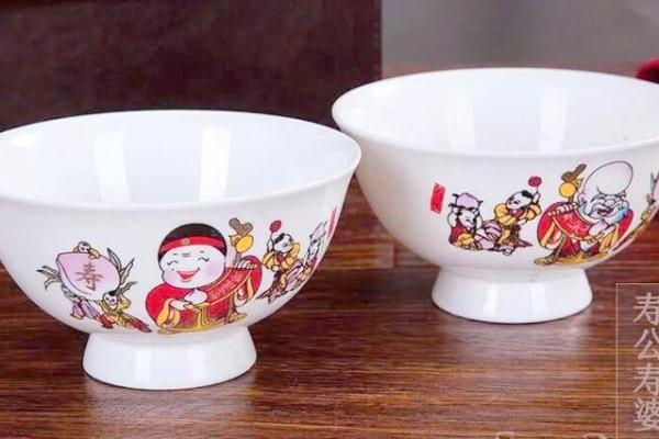 送碗风水忌讳：送别人碗好不好