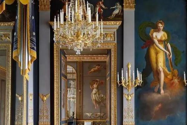 客厅灯具风水方的好还是圆的好 客厅灯具风水方的好还是圆的好