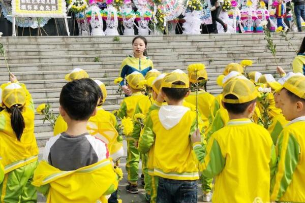 观音灵签清明正好暮春天 观音灵签清明正好暮春天