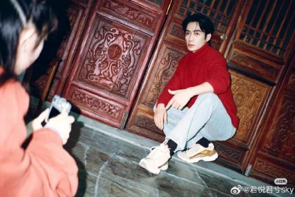 朱一龙八字,张雪迎命理 朱一龙八字,张雪迎命理