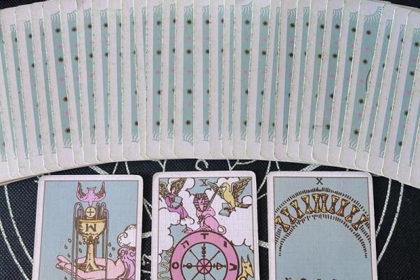 塔罗牌测试,你适合与极品大美女谈恋爱么 塔罗牌测试,你适合与极品大美女谈恋爱么