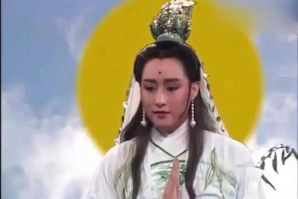 白素真是紫薇星君吗 白素真是紫薇星君吗