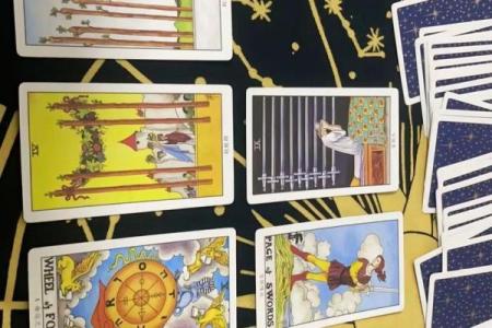 塔罗牌测试六月桃花运