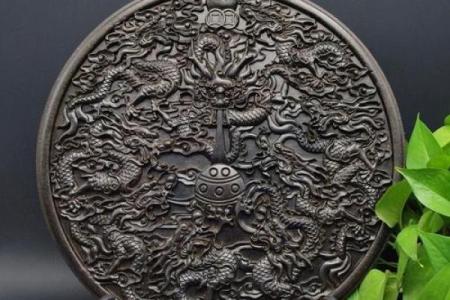 详解：九龙连壁风水摆件