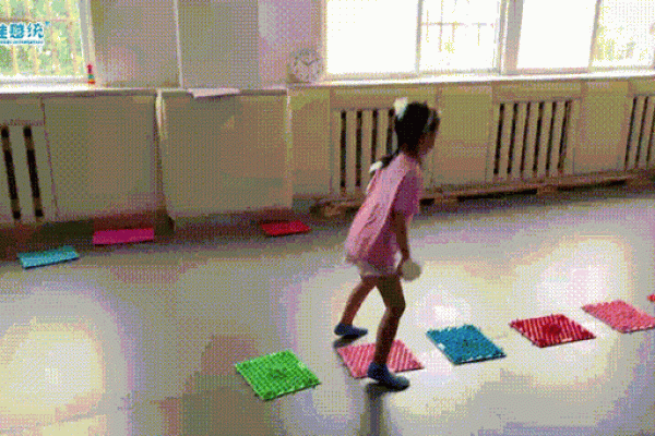 八字算命小孩子老摔跤 八字算命小孩子老摔跤