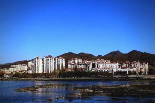 西南朝向房子前面有湖风水 西南朝向房子前面有湖风水