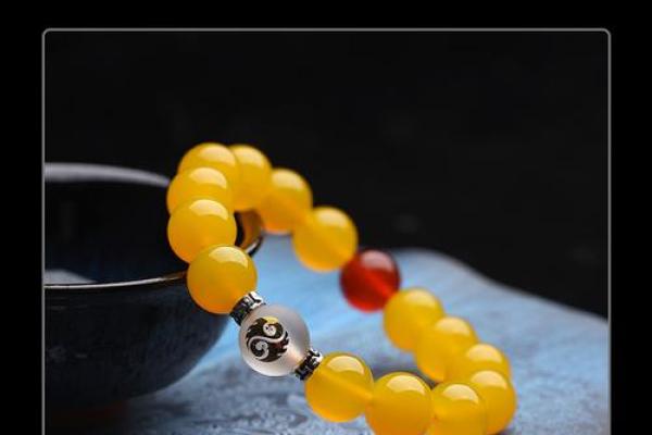 风水金命的人佩戴什么最好水晶还是玛瑙