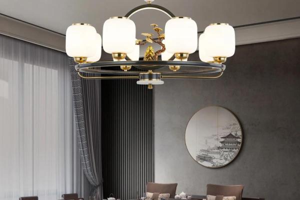 风水客厅装什么灯最旺财水晶吊灯吗 风水客厅装什么灯最旺财水晶吊灯吗