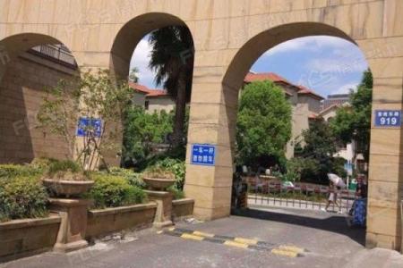 东方湾邸风水好吗