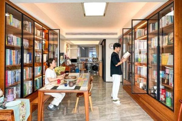 书架放客厅哪里风水好 客厅放书架风水如何 书架放客厅哪里风水好 客厅放书架风水如何