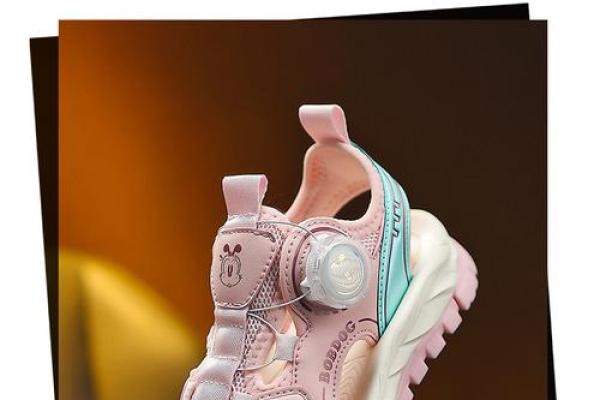 内八字脚鞋 内八字脚鞋