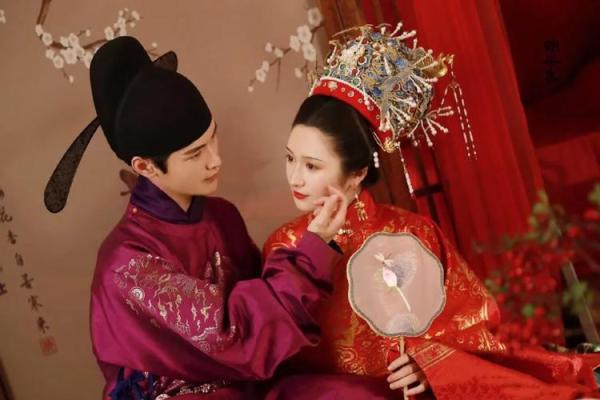 马化腾生辰八字婚姻大揭秘,你知道他的婚姻状况吗? 马化腾生辰八字婚姻大揭秘,你知道他的婚姻状况吗?